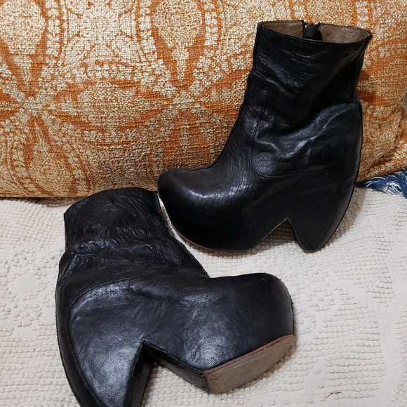 Gee Wawa Fatale Platform Ankle Boots Sale or Trade - Picture 3 of 4
